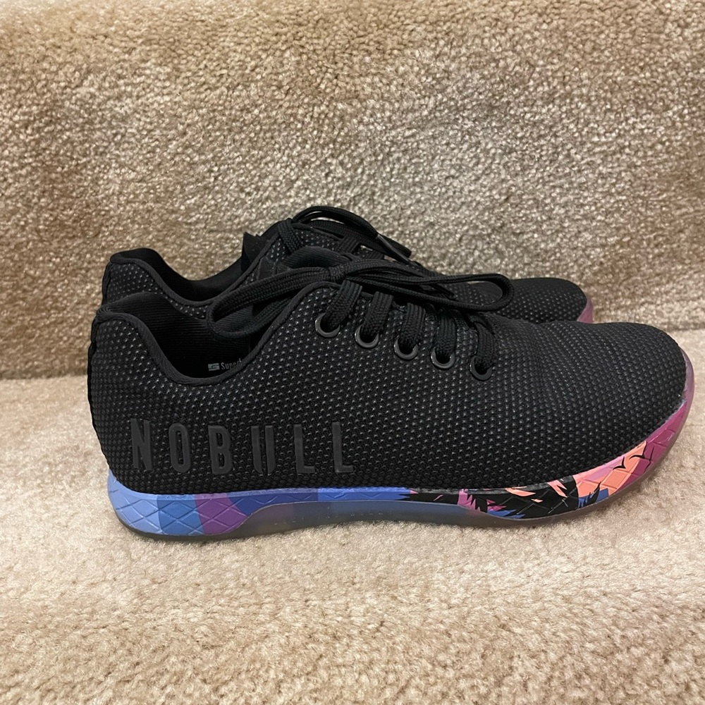 Nobull Trainers, size 7
